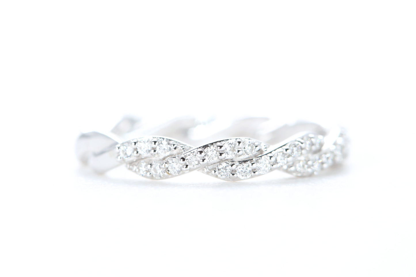 Twist Diamond Ring