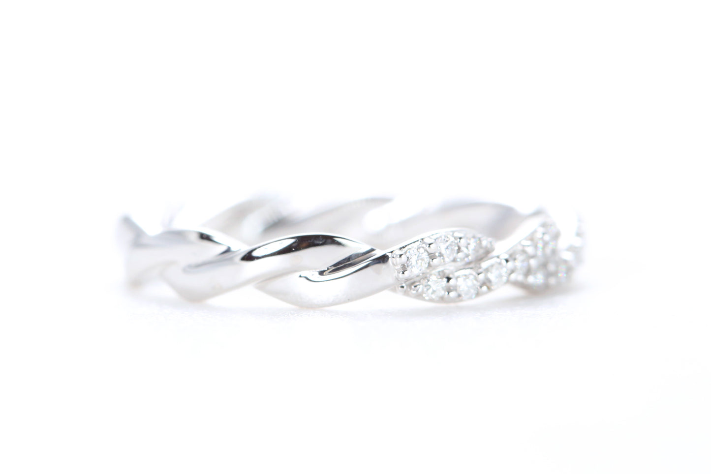Twist Diamond Ring