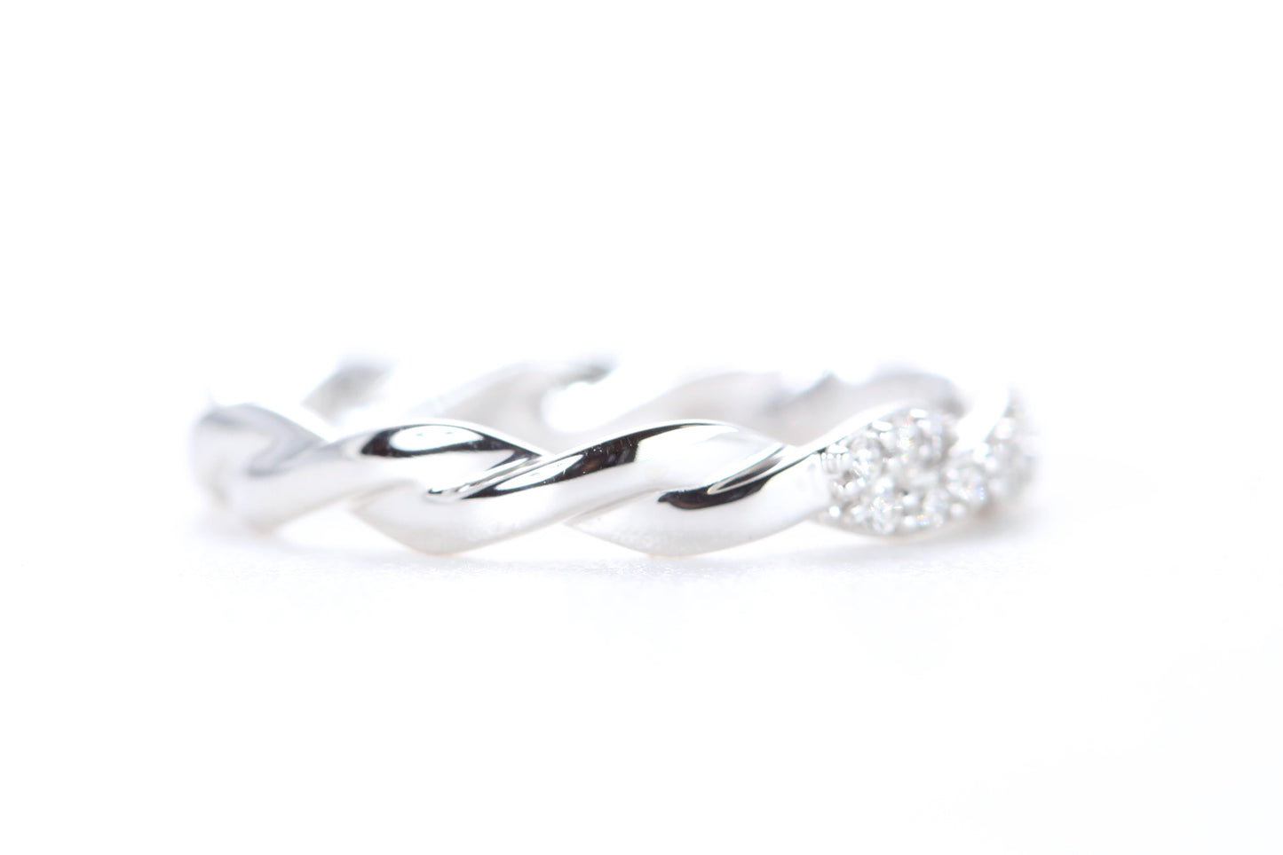 Twist Diamond Ring