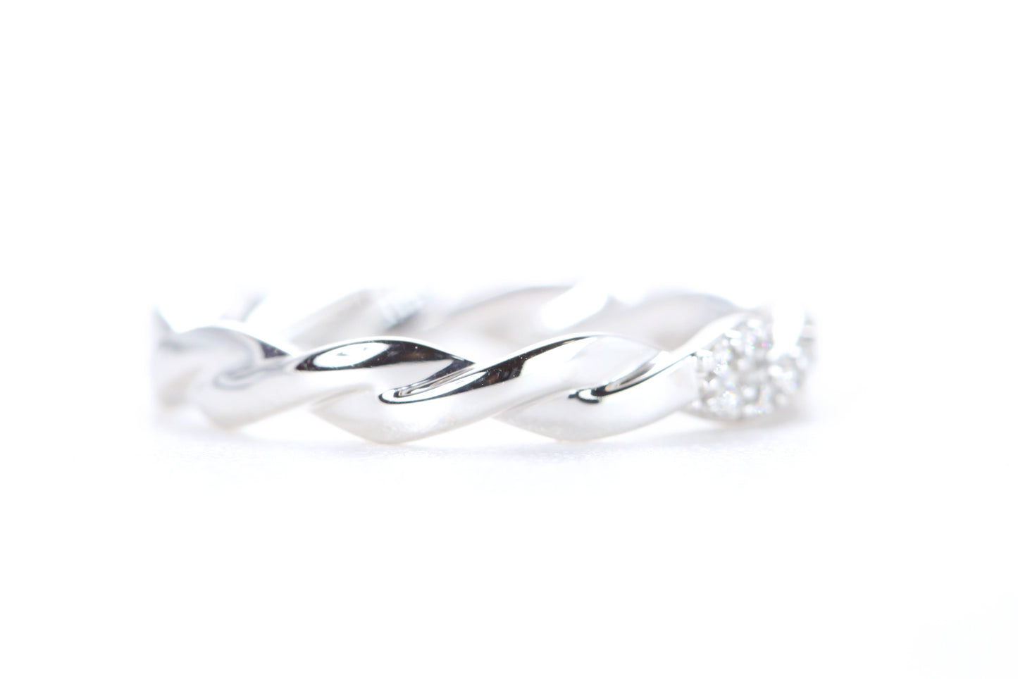 Twist Diamond Ring
