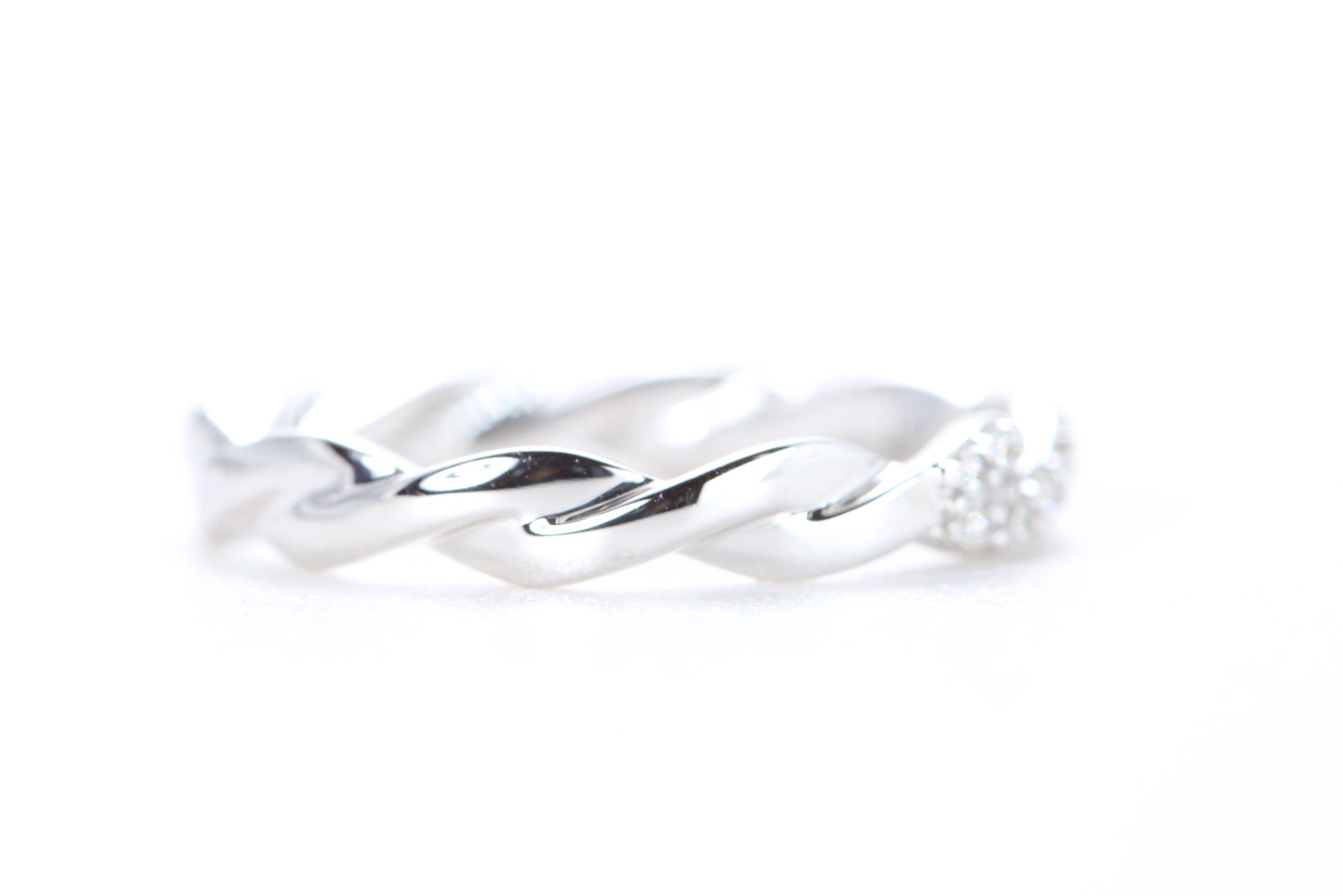 Twist Diamond Ring