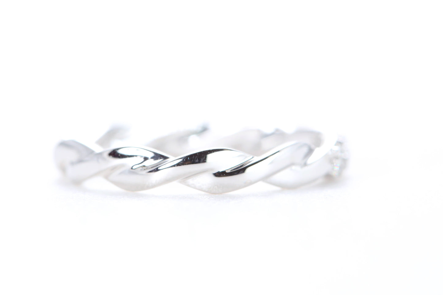 Twist Diamond Ring