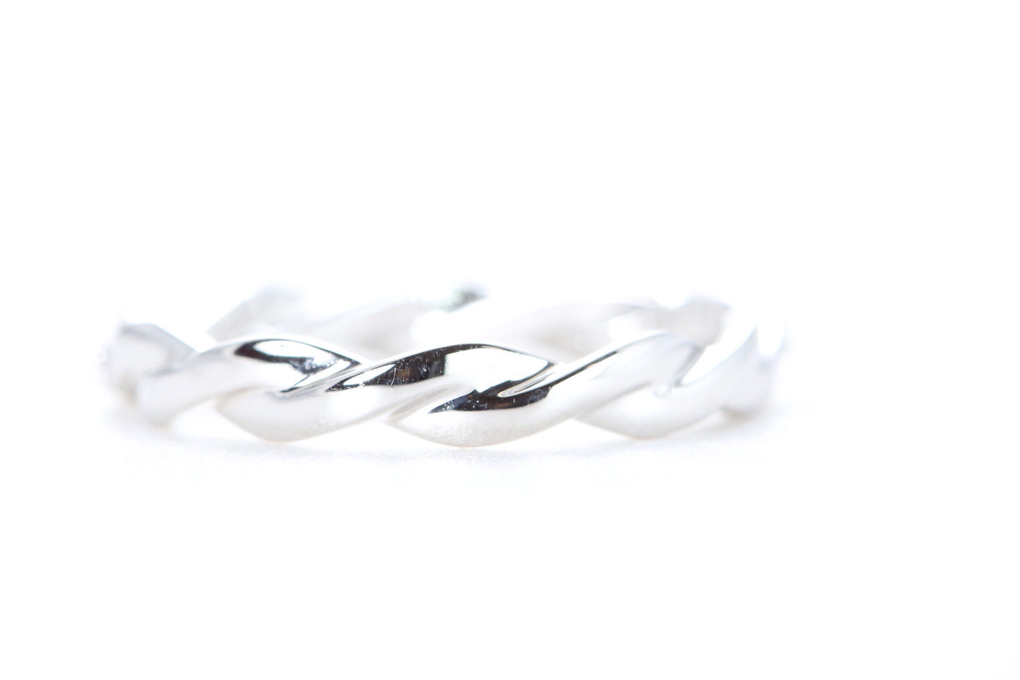 Twist Diamond Ring