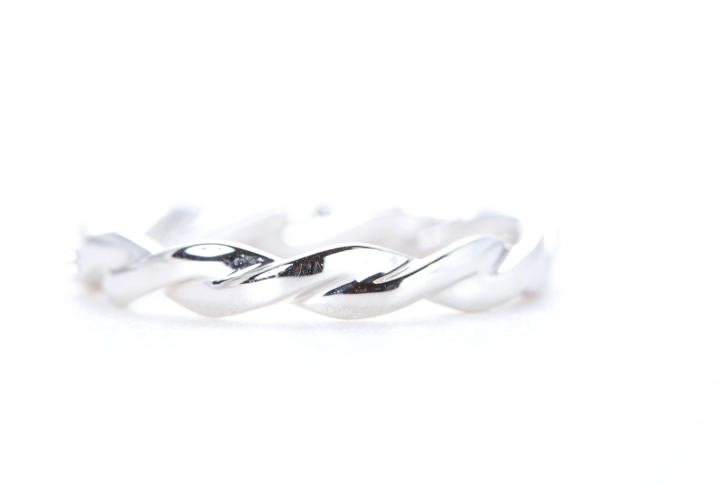 Twist Diamond Ring