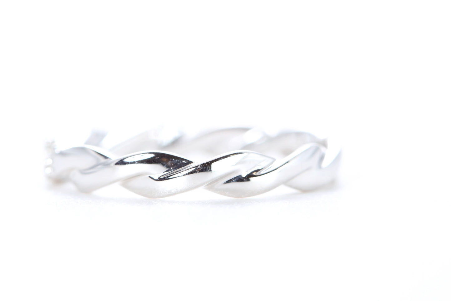 Twist Diamond Ring