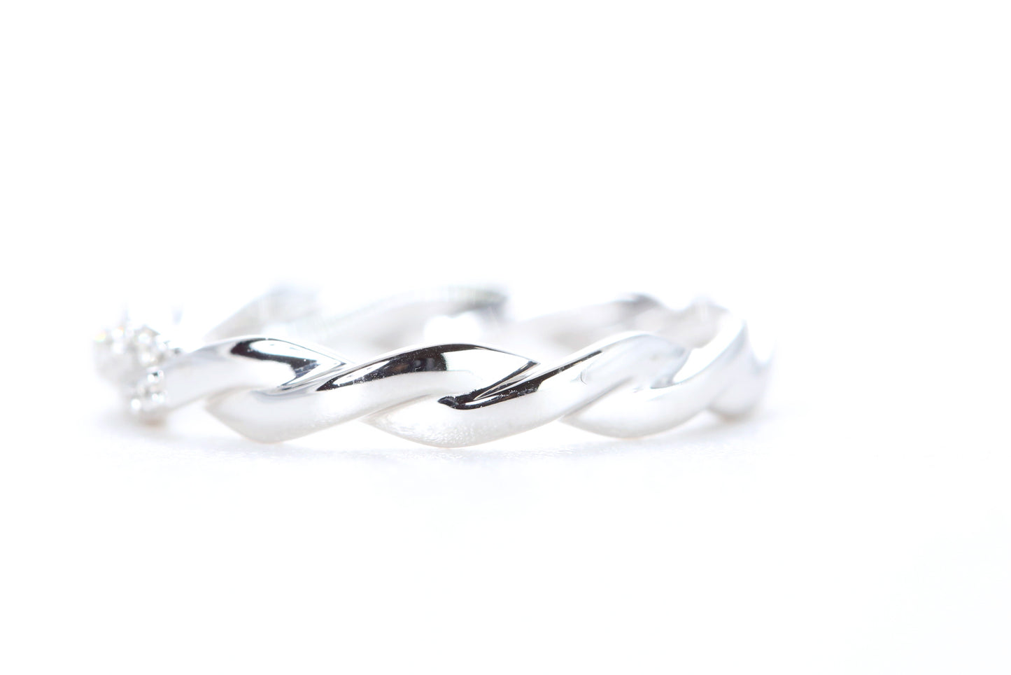 Twist Diamond Ring