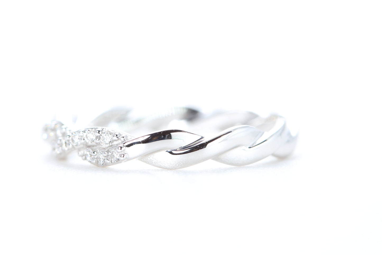Twist Diamond Ring