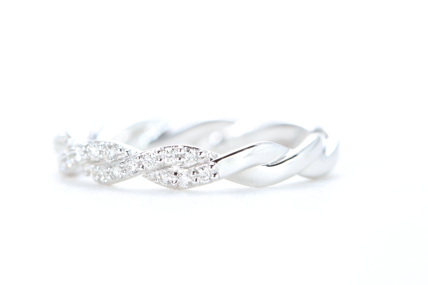 Twist Diamond Ring