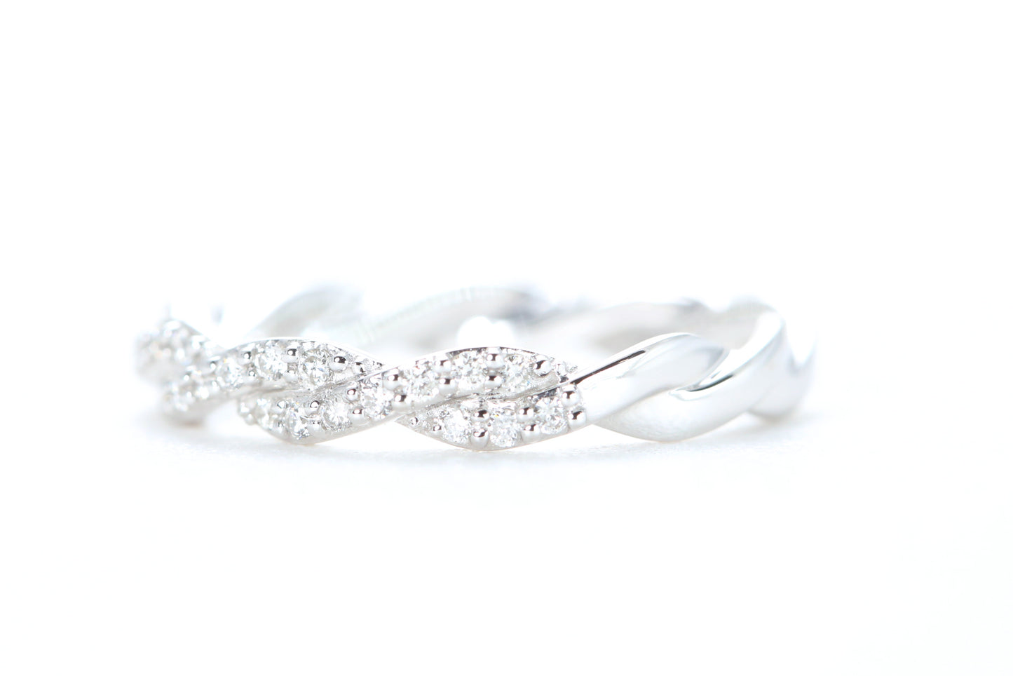 Twist Diamond Ring