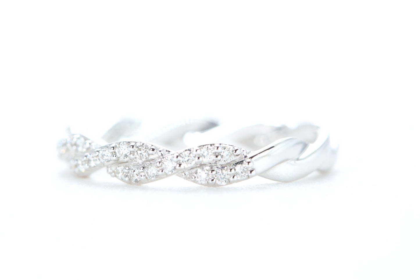 Twist Diamond Ring