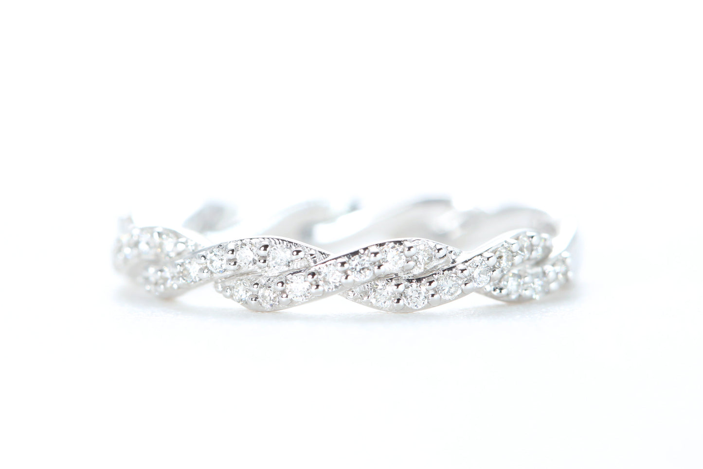 Twist Diamond Ring