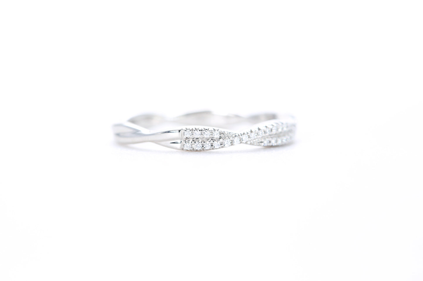 Twist Diamond Ring Platinum