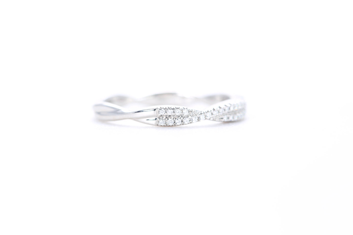 Twist Diamond Ring Platinum
