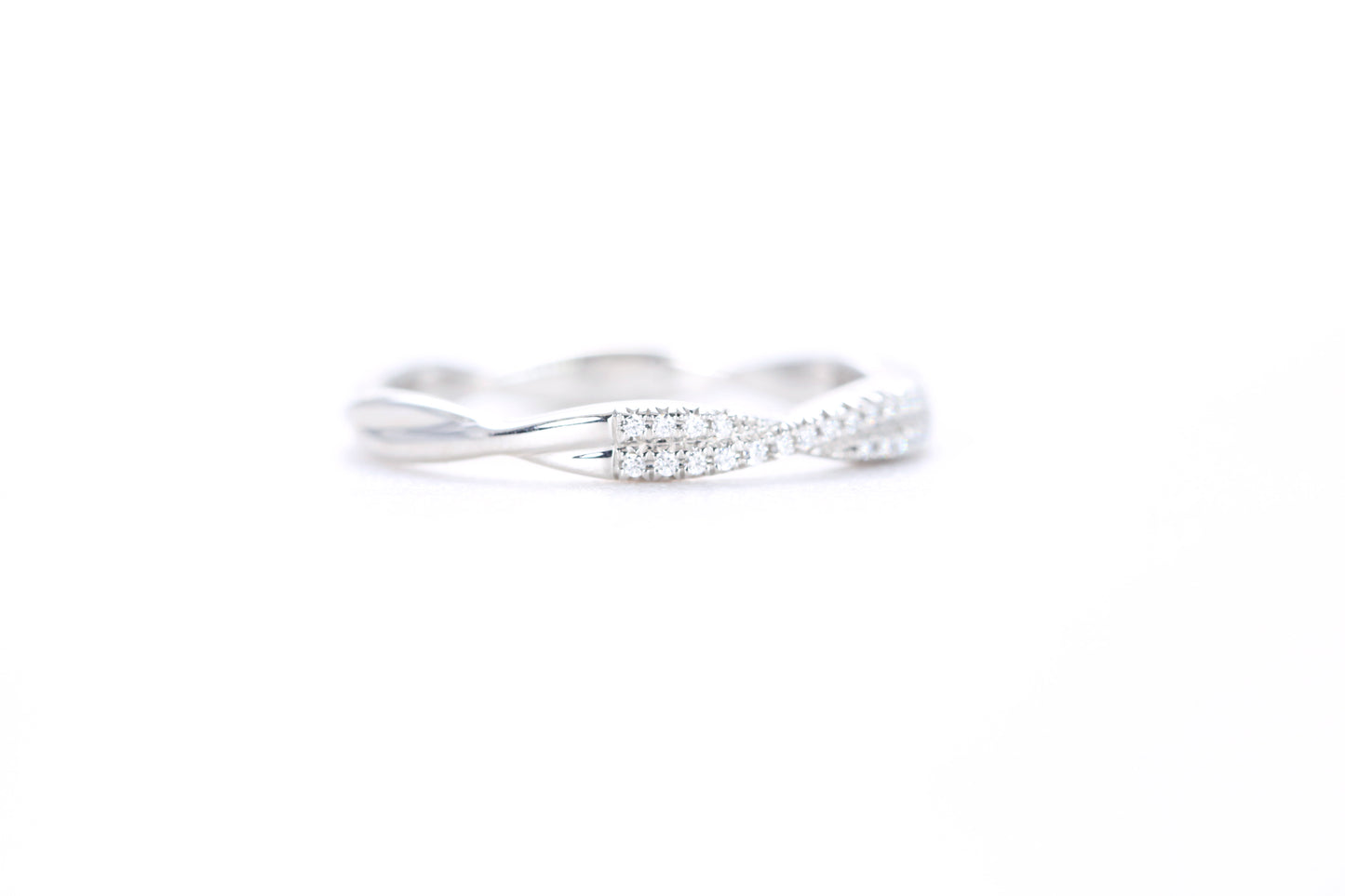 Twist Diamond Ring Platinum