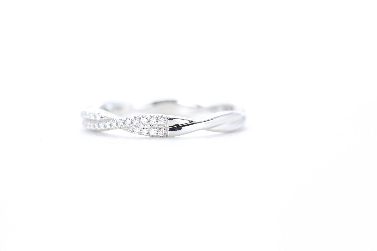 Twist Diamond Ring Platinum
