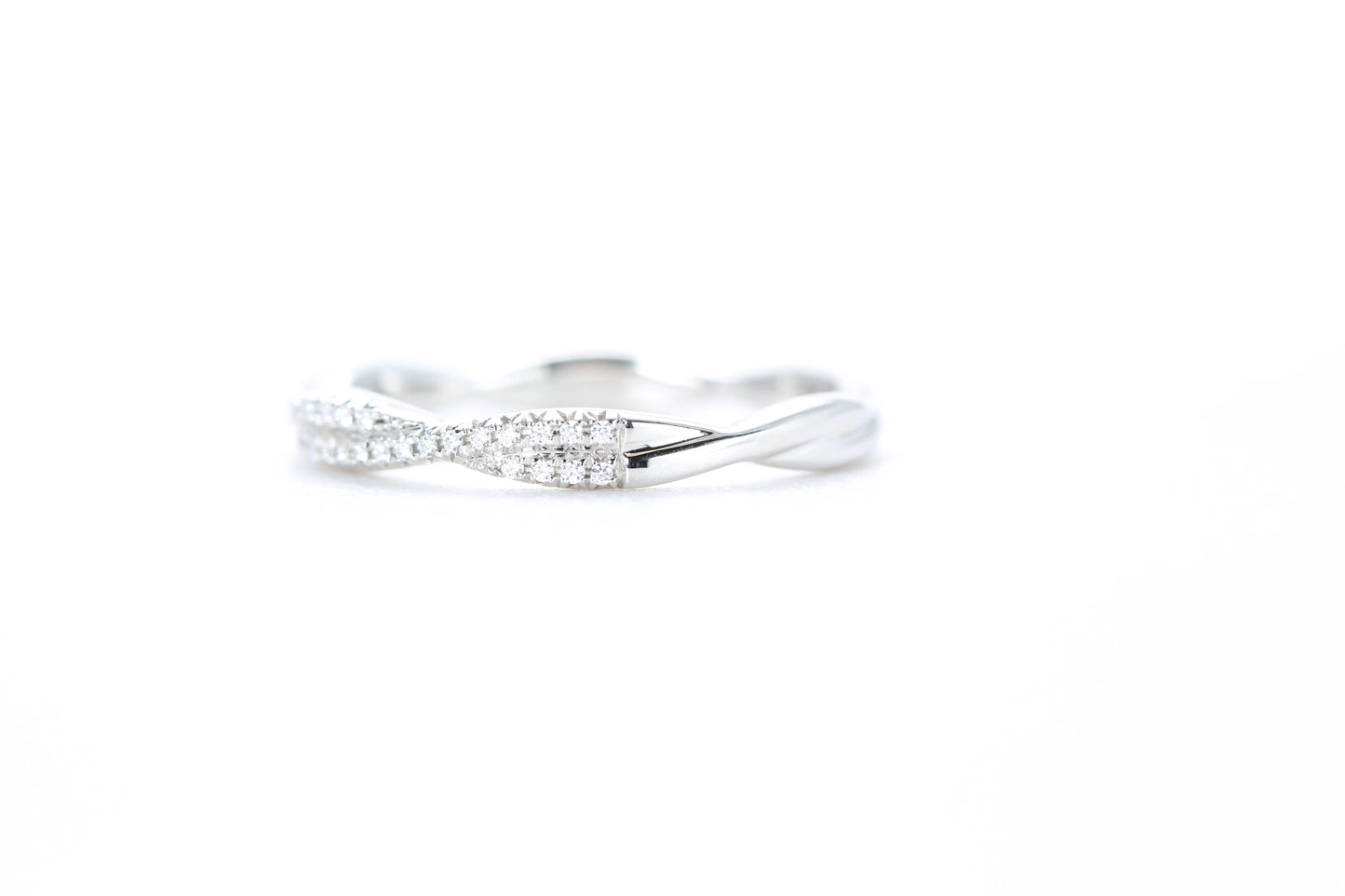 Twist Diamond Ring Platinum