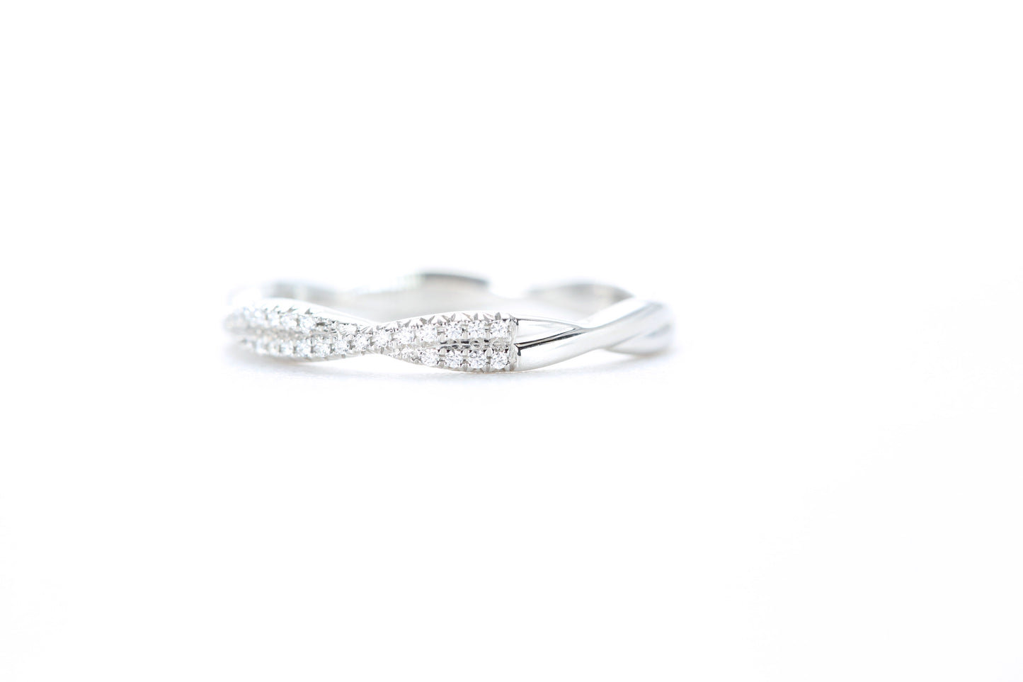 Twist Diamond Ring Platinum