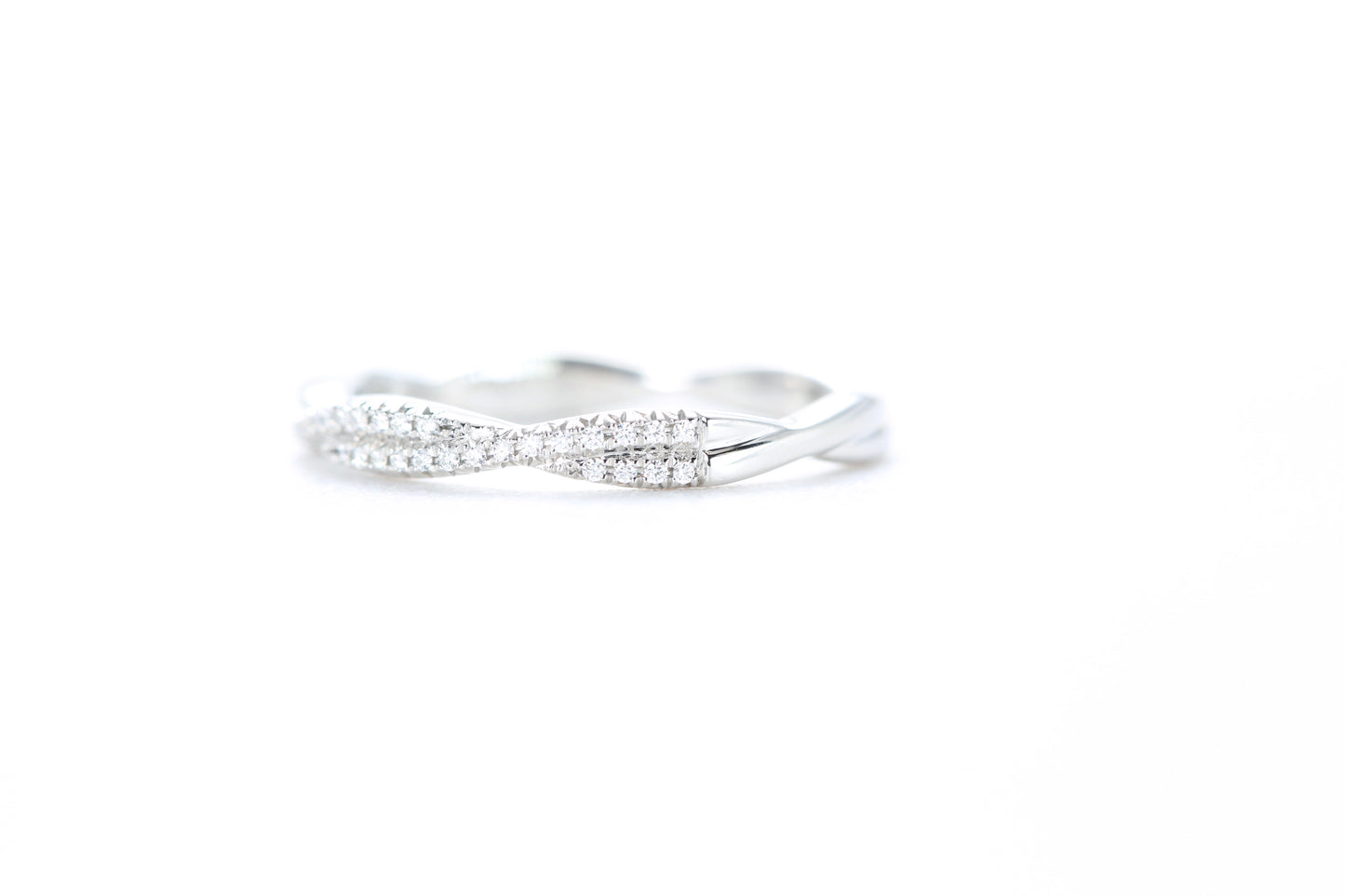 Twist Diamond Ring Platinum