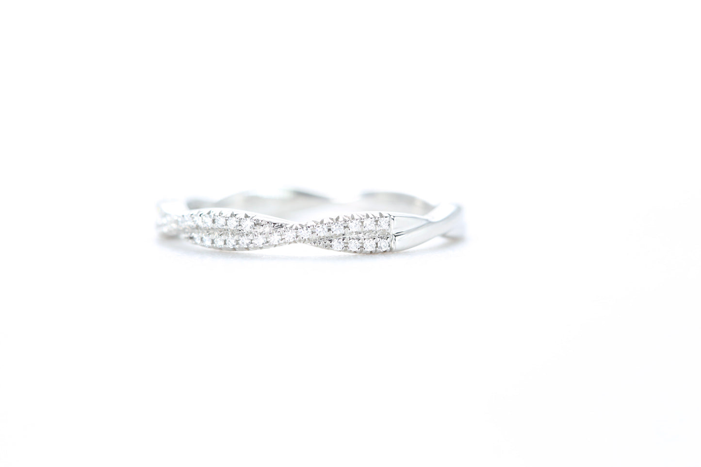 Twist Diamond Ring Platinum