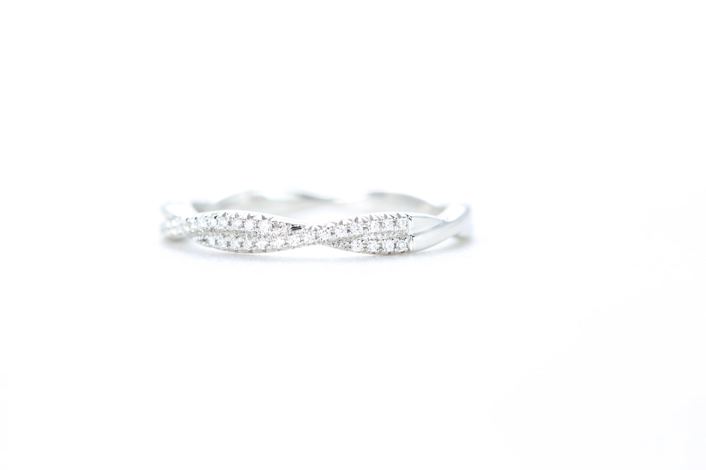 Twist Diamond Ring Platinum