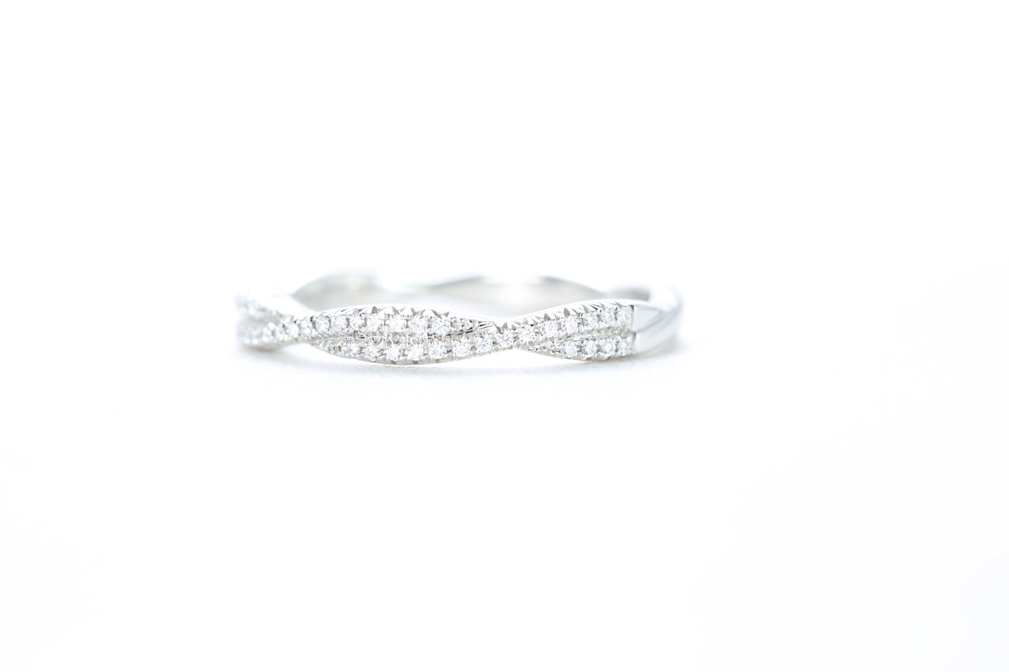 Twist Diamond Ring Platinum
