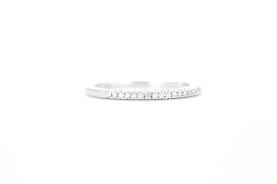 Delicate Diamond Ring White Gold