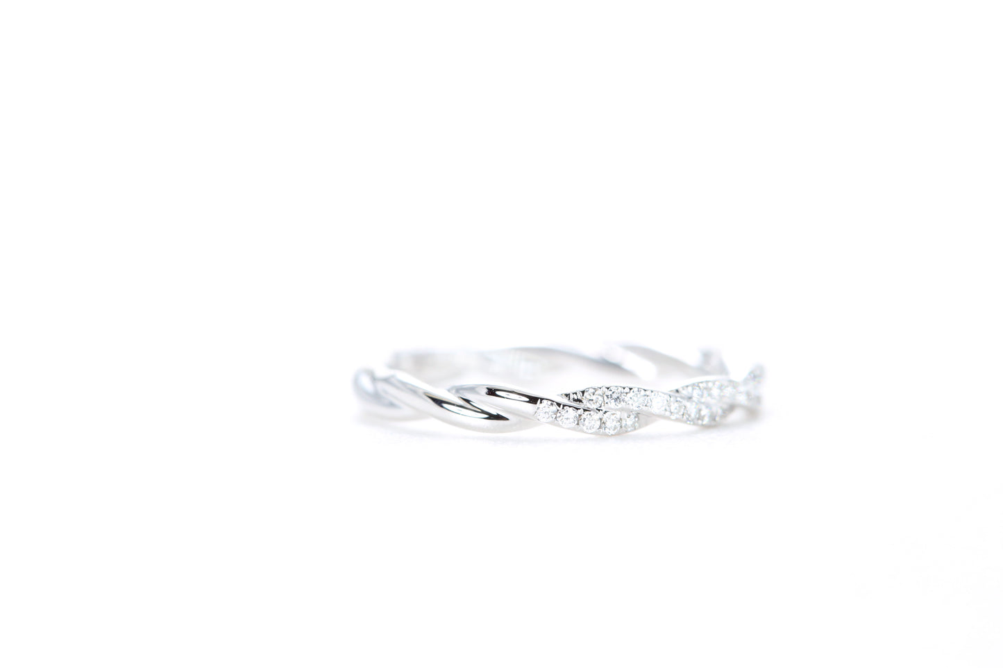 Delicate Twist Diamond Ring