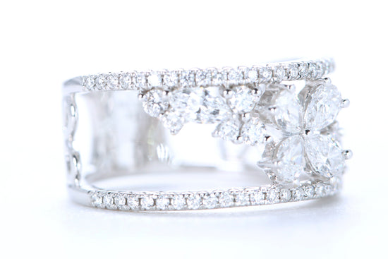 Floral Diamond Ring White Gold