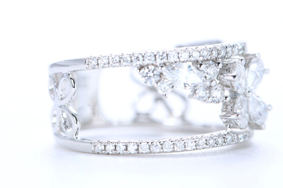 Floral Diamond Ring White Gold