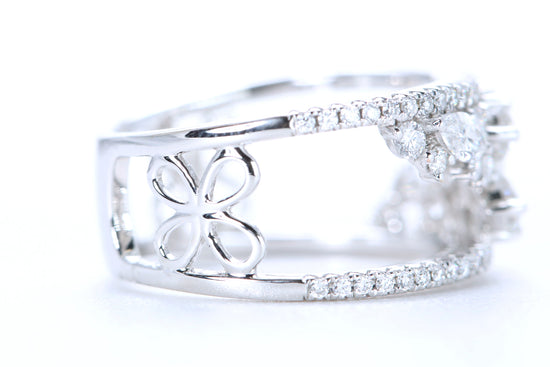 Floral Diamond Ring White Gold