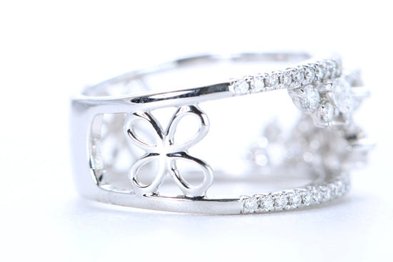 Floral Diamond Ring White Gold