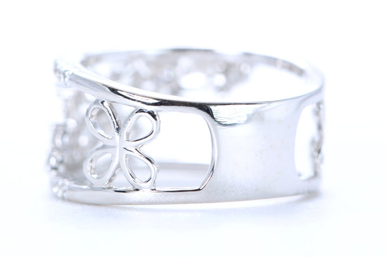 Floral Diamond Ring White Gold