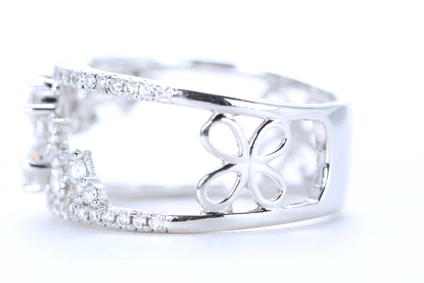 Floral Diamond Ring White Gold