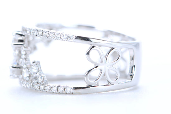 Floral Diamond Ring White Gold