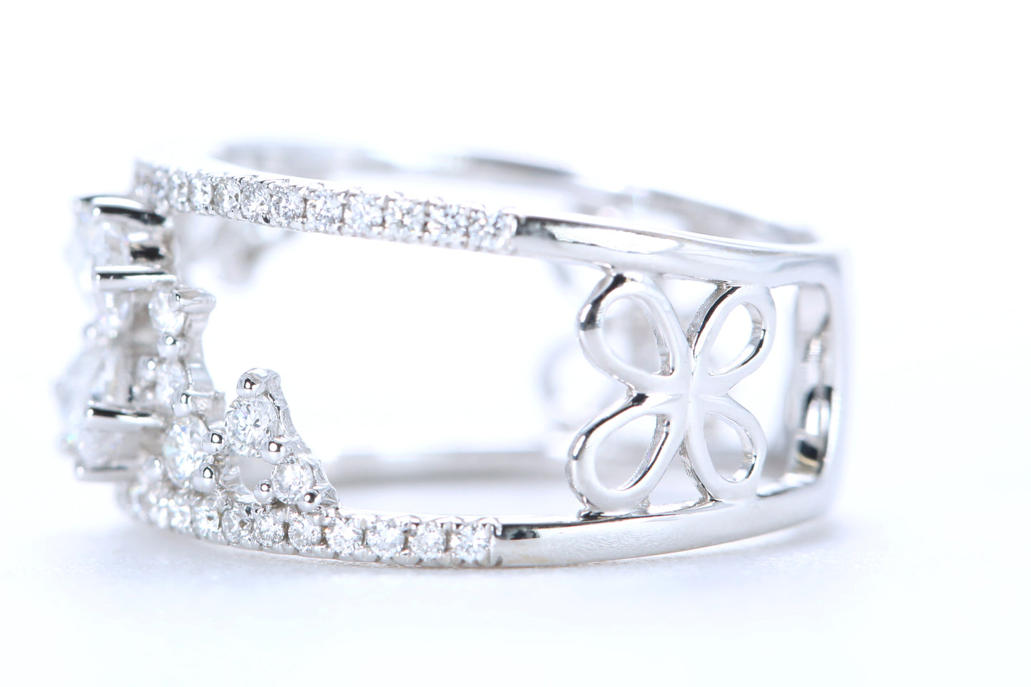 Floral Diamond Ring White Gold