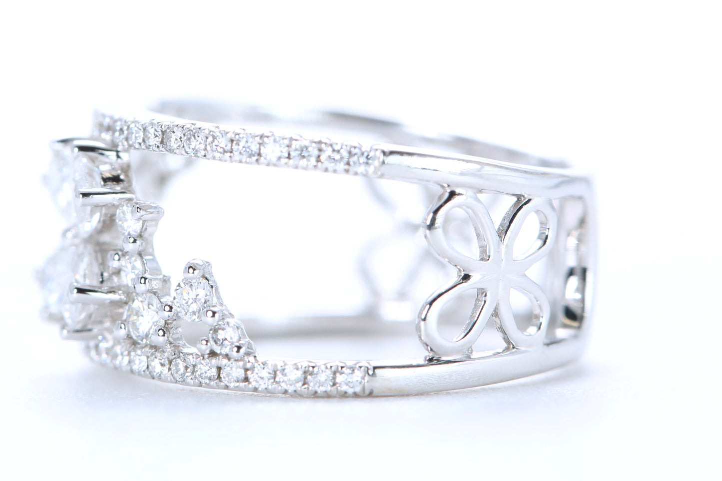 Floral Diamond Ring White Gold
