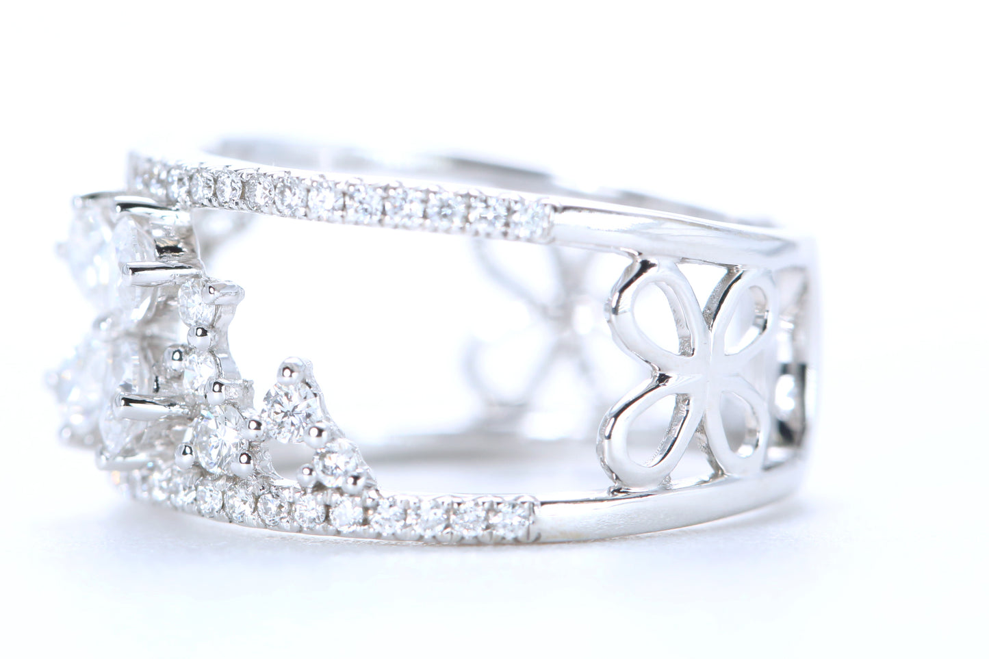 Floral Diamond Ring White Gold