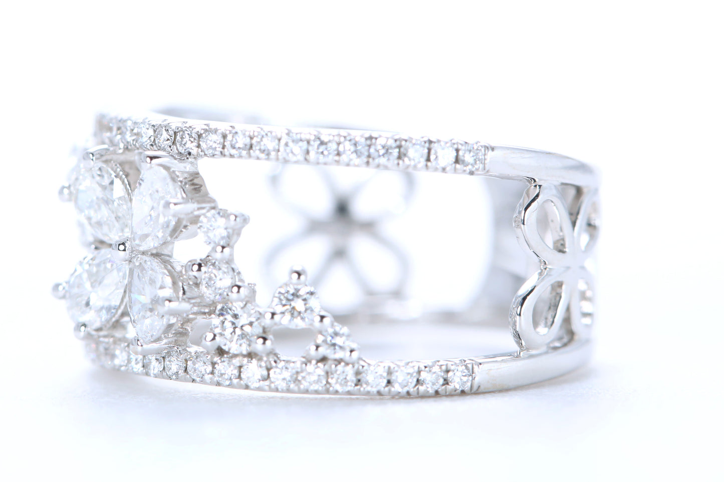 Floral Diamond Ring White Gold