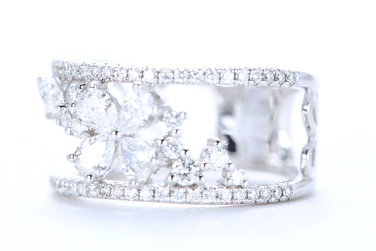 Floral Diamond Ring White Gold