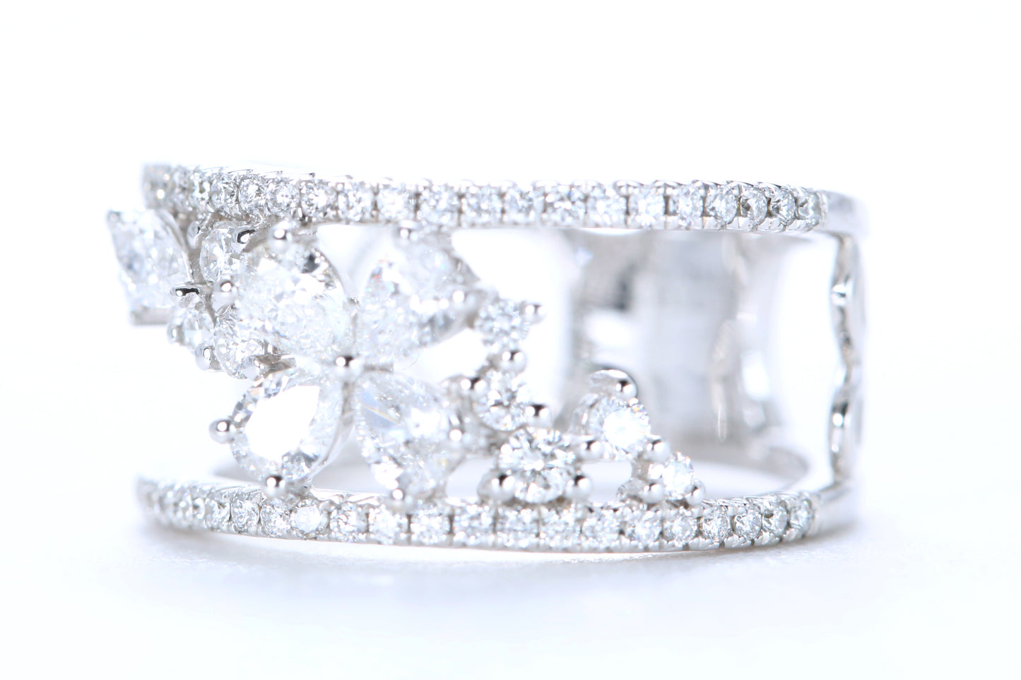 Floral Diamond Ring White Gold