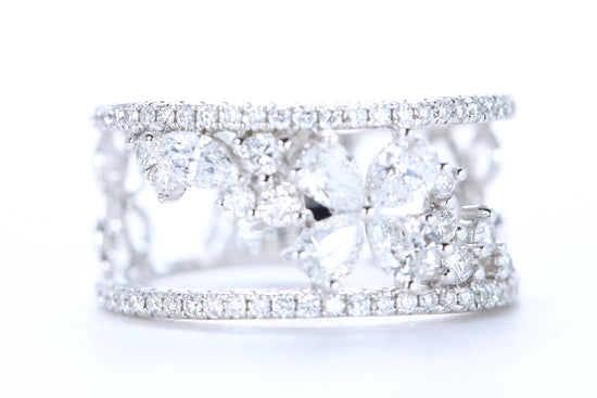 Floral Diamond Ring White Gold