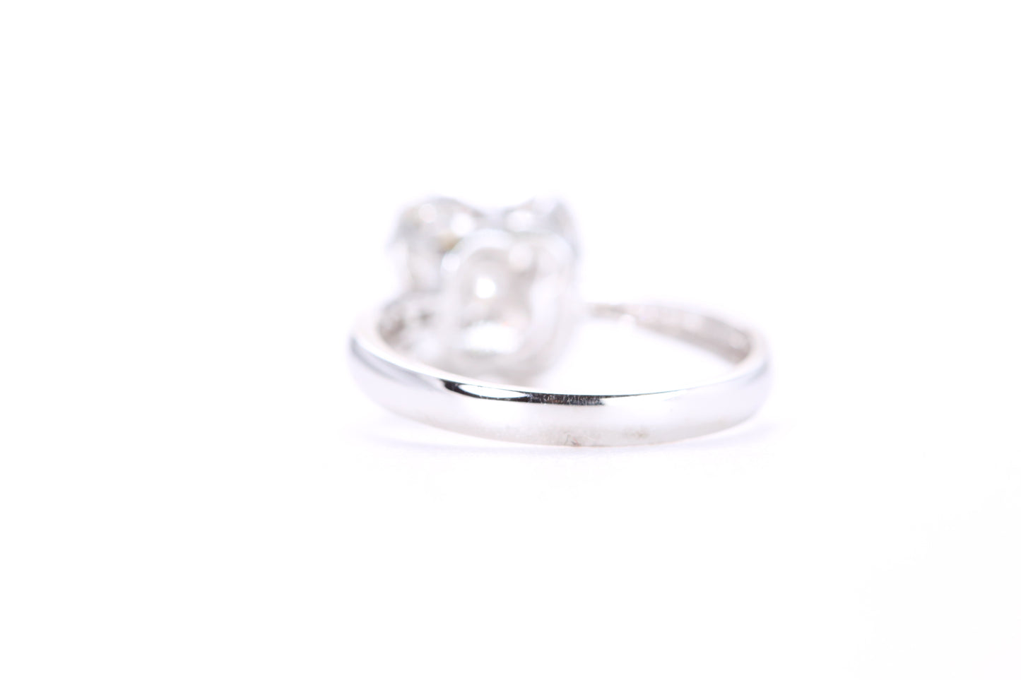 Flower Shaped Diamond Ring