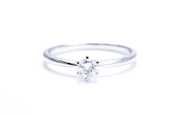 1/4 Carat Solitaire Engagement Ring 18K White Gold