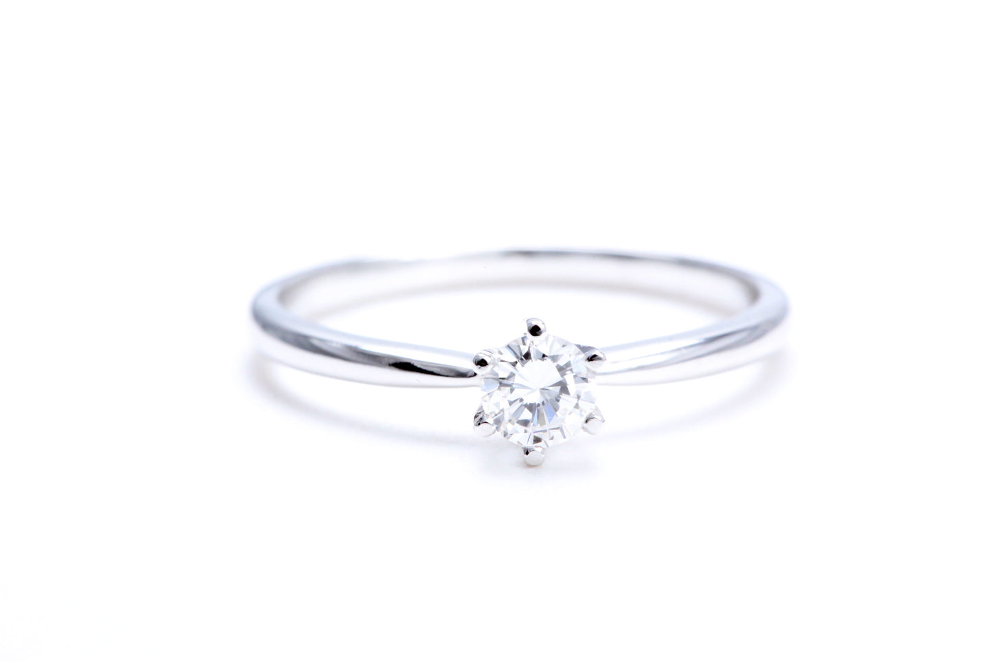 1/4 Carat Solitaire Engagement Ring 18K White Gold
