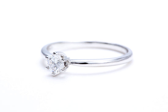 1/4 Carat Solitaire Engagement Ring 18K White Gold