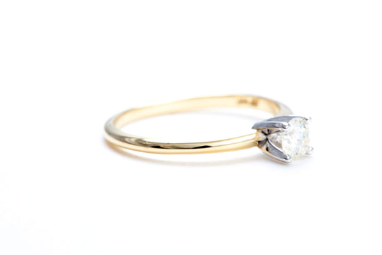 1/4 Carat Solitaire Engagement Ring in 14K Yellow Gold