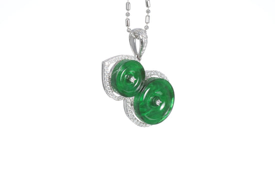 Jadeite Gourd Pendant
