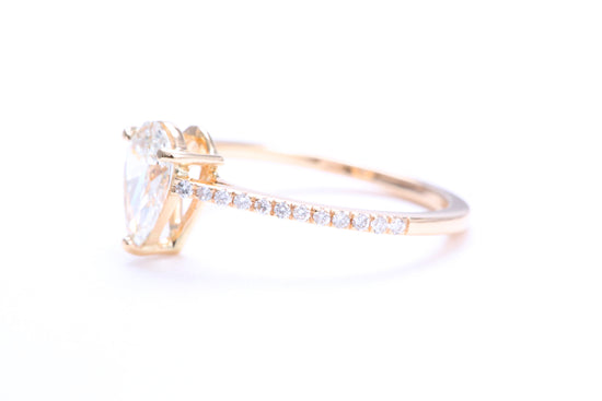 3/4 Carat Pear Shaped Engagement Ring