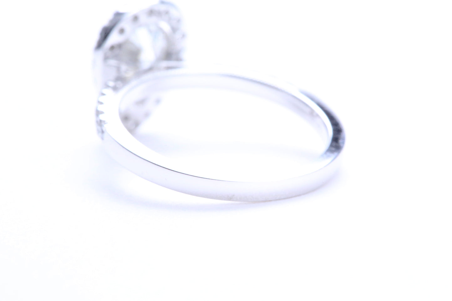 One Carat Pear Shaped Engagement Ring