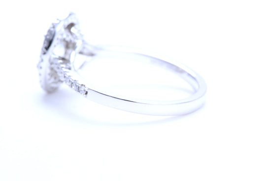 3/4 Carat Oval Shaped Engagement Ring